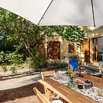 Il Giglio By Interhome * Dogana