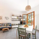 公寓 Il Giglio By Interhome *
